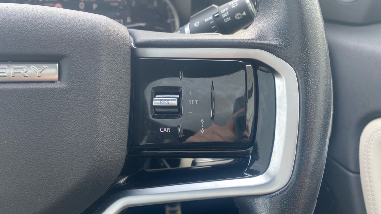 Land Rover Discovery Sport 2.0 D200 R-Dynamic SE 5dr Auto Diesel Station Wagon